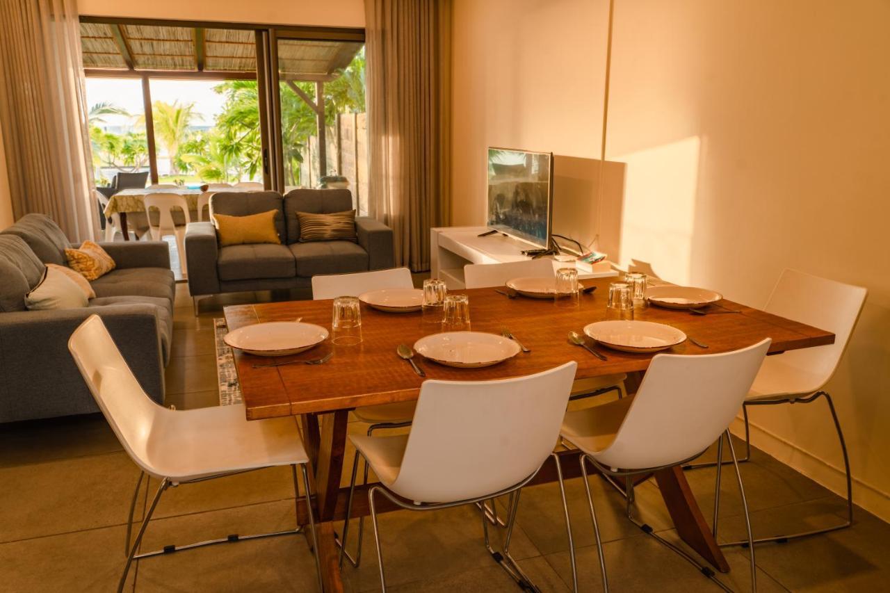 Stella Marris Beachfront Villa Pointe aux Sable Esterno foto